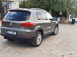 Volkswagen Tiguan foto 4