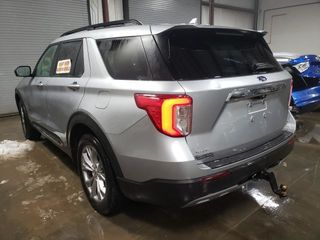 Ford Explorer foto 3