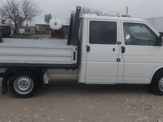 Volkswagen T4 foto 4