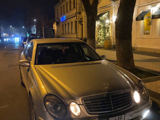 Mercedes E-Class foto 4