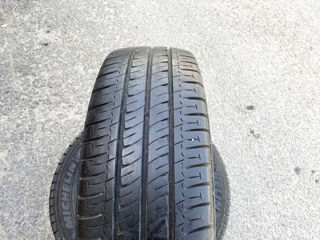 225 65 r16 C   Michelin foto 1