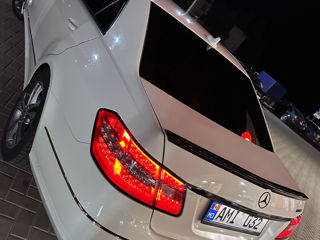 Mercedes E-Class foto 5