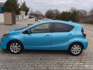 Toyota Prius c foto 3