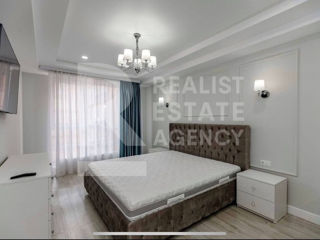 Apartament cu 2 camere, 80 m², Botanica, Chișinău foto 6