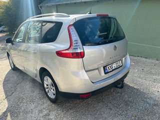 Renault Grand Scenic foto 6