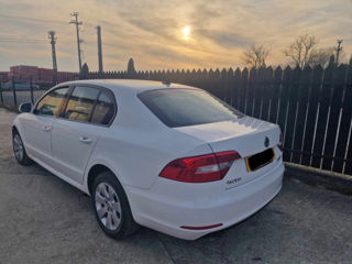 Skoda Superb foto 4