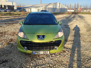 Peugeot 207 foto 6