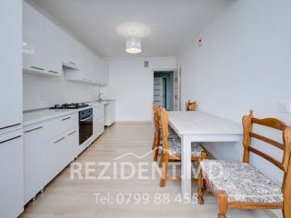 Apartament cu 2 camere, 68 m², Poșta Veche, Chișinău foto 11