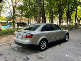 Audi A4 foto 5