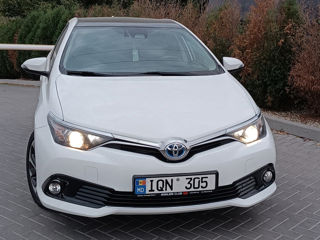 Toyota Auris foto 2