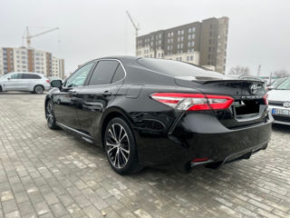 Toyota Camry foto 3