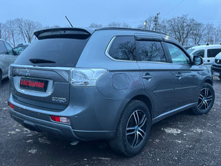 Mitsubishi Outlander foto 5