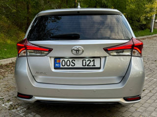 Toyota Auris foto 3