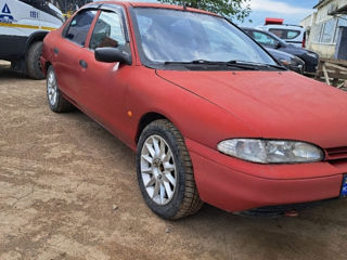 Ford Mondeo фото 2