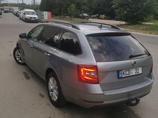 Skoda Octavia foto 2