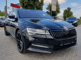 Skoda Superb foto 3