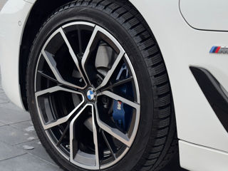 BMW 5 Series foto 8