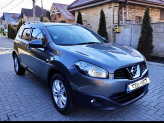 Nissan Qashqai+2