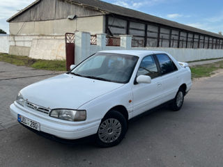 Hyundai Lantra foto 1