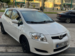 Toyota Auris foto 2