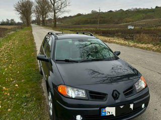 Renault Megane foto 2