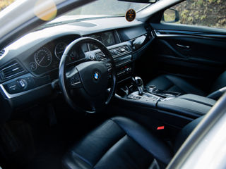 BMW 5 Series foto 7