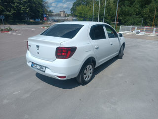 Dacia Logan foto 4