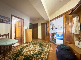 Apartament cu 3 camere, 70 m², Durlești, Chișinău foto 8