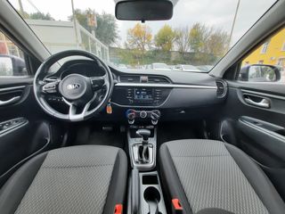 KIA Rio X-Line foto 13