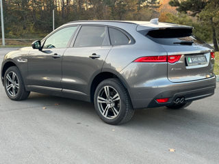 Jaguar F-PACE foto 4