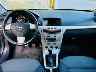 Opel Astra foto 8