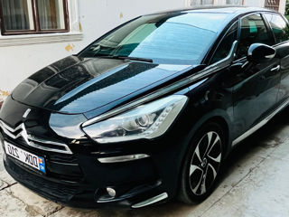 Citroen DS5