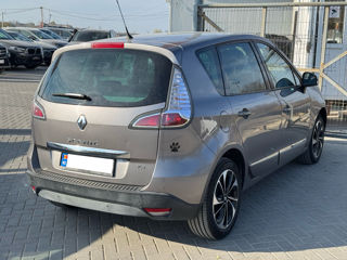 Renault Scenic foto 5