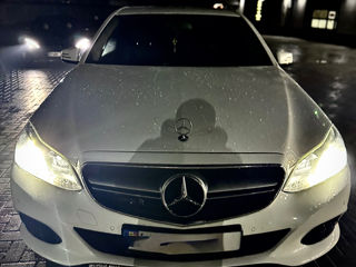 Mercedes E-Class foto 3