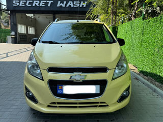 Chevrolet Spark foto 2