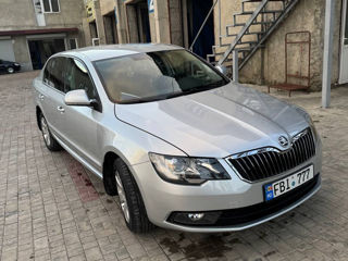 Skoda Superb foto 8