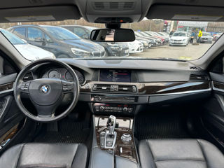 BMW 5 Series foto 10