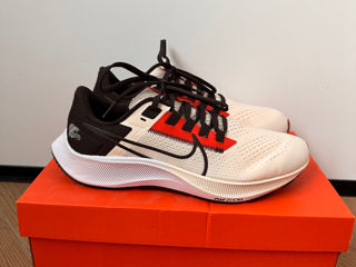 Продам новые кроссовки Nike Air Zoom Pegasus 38,  размер 42/US 8.5