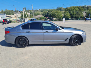 BMW 5 Series foto 10