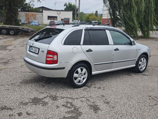 Skoda Fabia foto 6