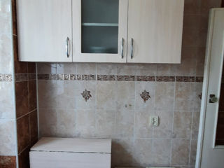 Apartament cu 3 camere, 58 m², Buiucani, Chișinău foto 2