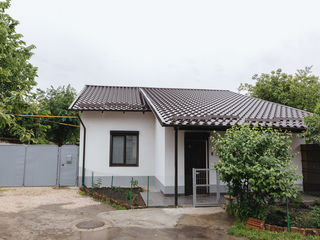 Apartament/casă la sol, Centru, str.Sciusev 72, 3 camere + 1 living + bucătărie, 90,0 m2, 750 Euro foto 1