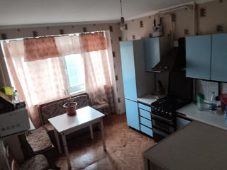 Apartament cu 3 camere, 76 m², Botanica, Chișinău