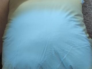 Подушка пух- перо, неиспользованное размер 80/80 - 50 лей. Лежало в шкафу и запылилось. Ботаника. foto 5