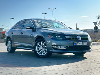 Volkswagen Passat foto 2