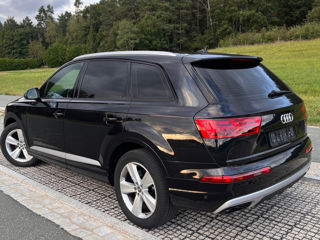 Audi Q7 foto 2