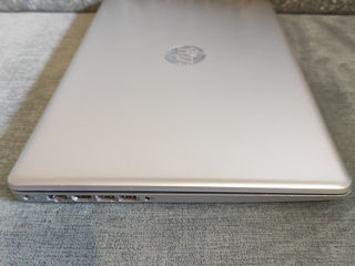 HP 17.3", RYZEN 5, RAM-16GB, SSD-128GB+HDD-1TB, VGA RADEON VEGA 8 foto 4