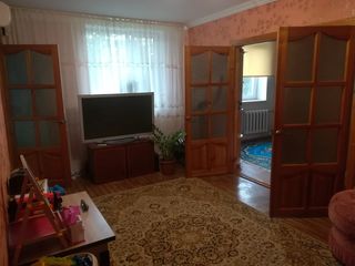 Продаётся 3-комнатная квартира по улице Ломоносова 43 foto 1