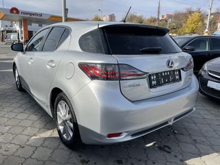 Lexus CT Series foto 4