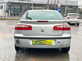 Renault Laguna foto 6